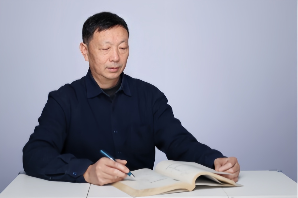 李明玉.jpg 李明玉.jpg